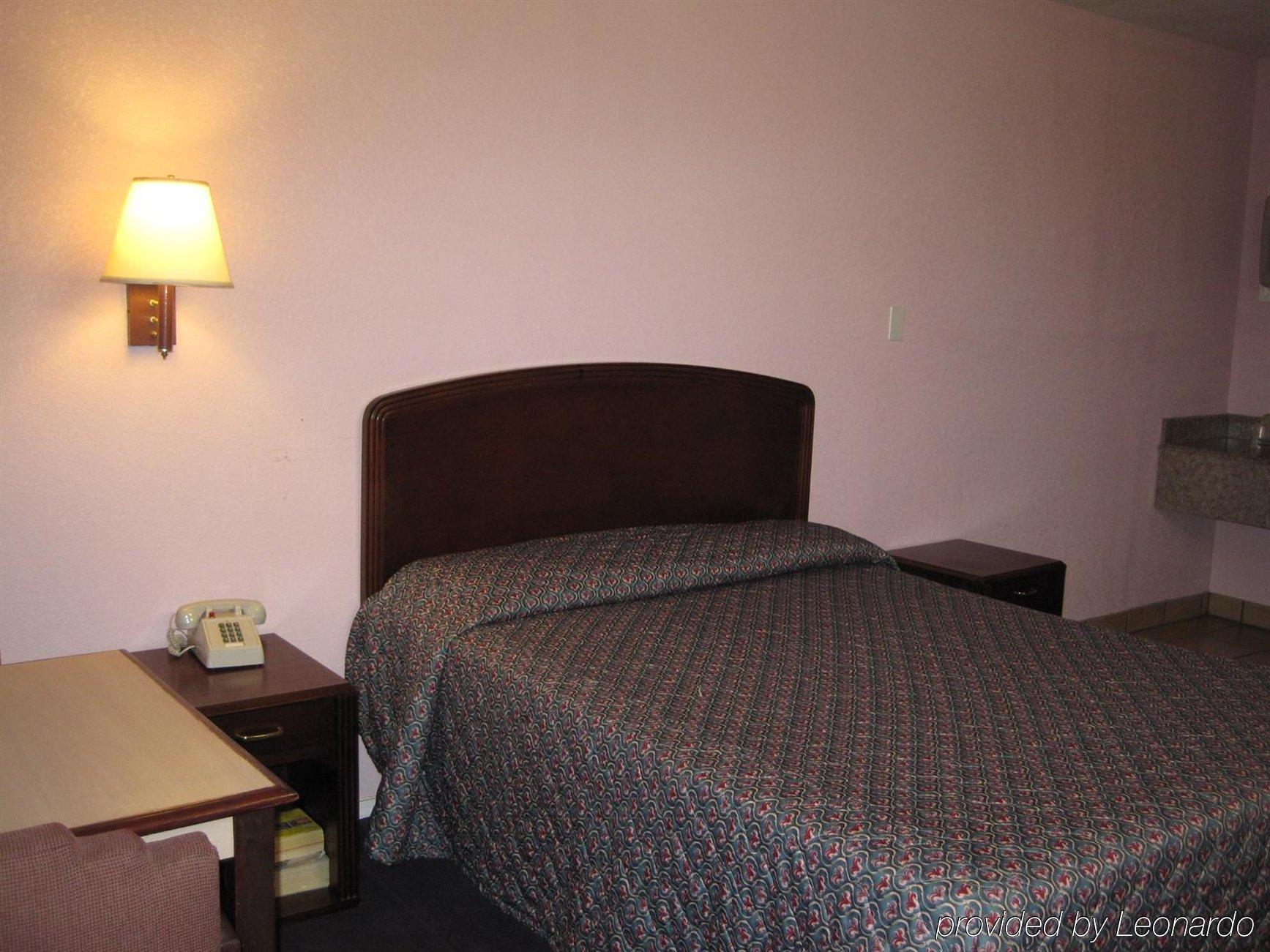 Pinn Road Inn And Suites Lackland Afb And Seaworld San Antonio Oda fotoğraf