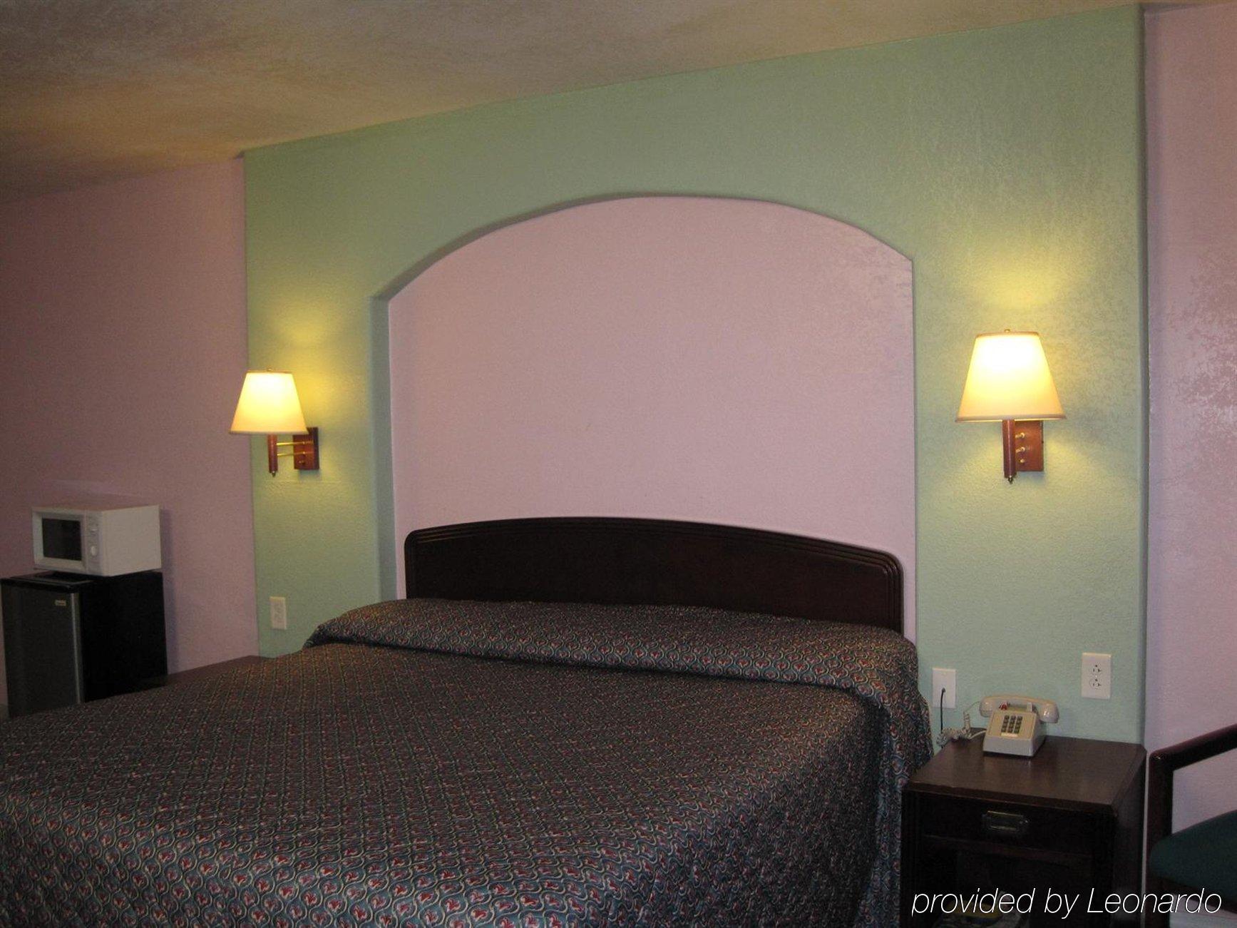 Pinn Road Inn And Suites Lackland Afb And Seaworld San Antonio Oda fotoğraf