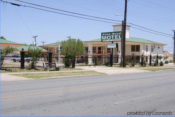 Pinn Road Inn And Suites Lackland Afb And Seaworld San Antonio Dış mekan fotoğraf