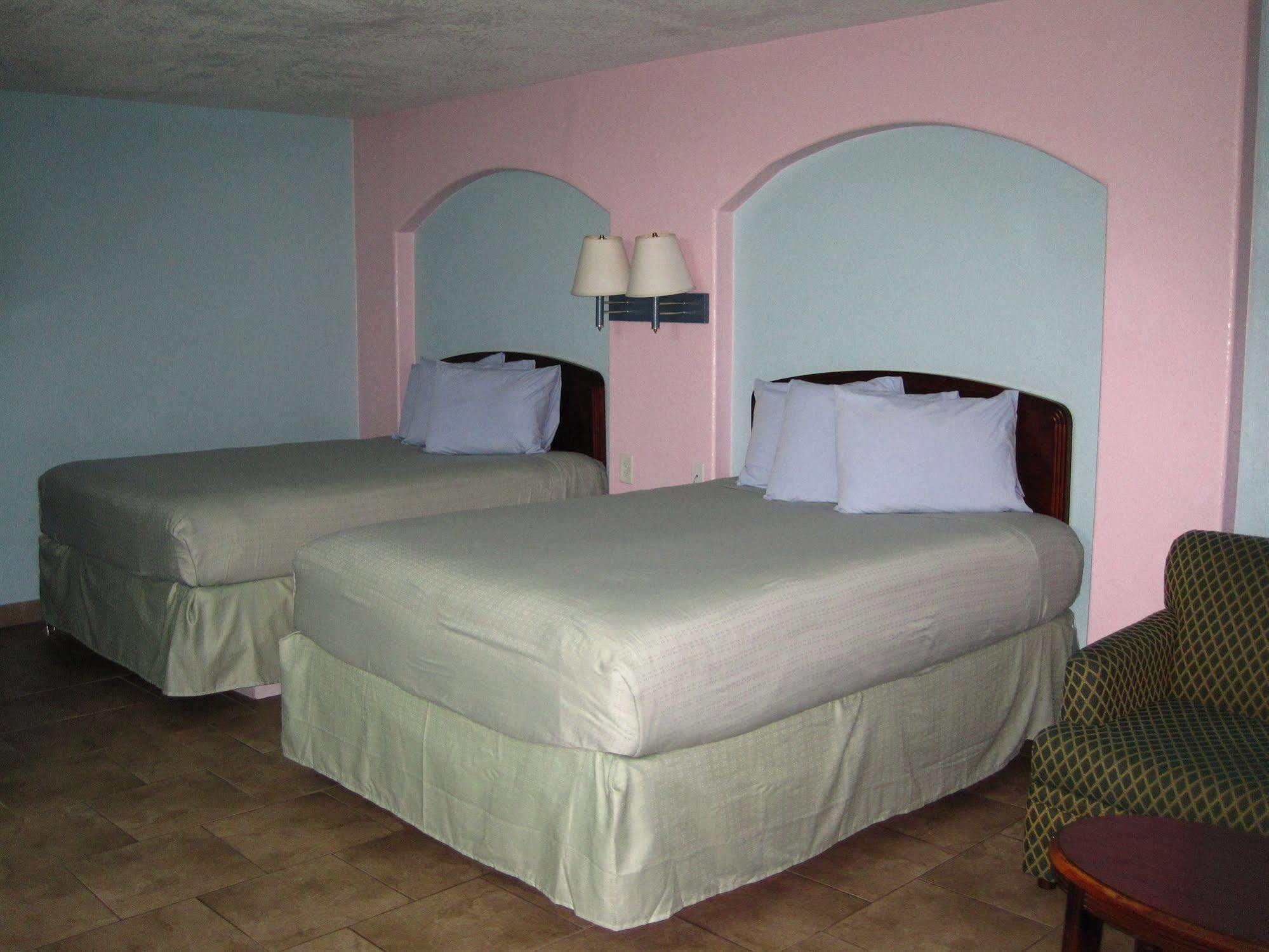 Pinn Road Inn And Suites Lackland Afb And Seaworld San Antonio Dış mekan fotoğraf