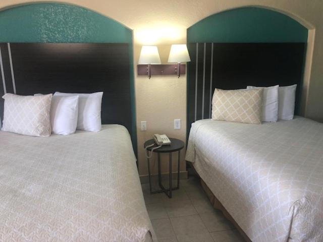 Pinn Road Inn And Suites Lackland Afb And Seaworld San Antonio Dış mekan fotoğraf